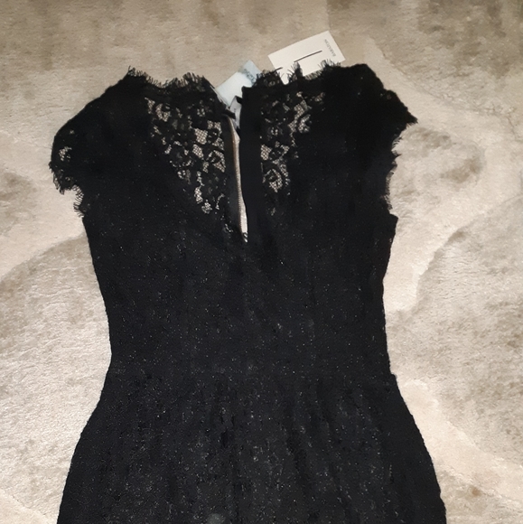 Black lace dress Aritzia - Picture 1 of 2